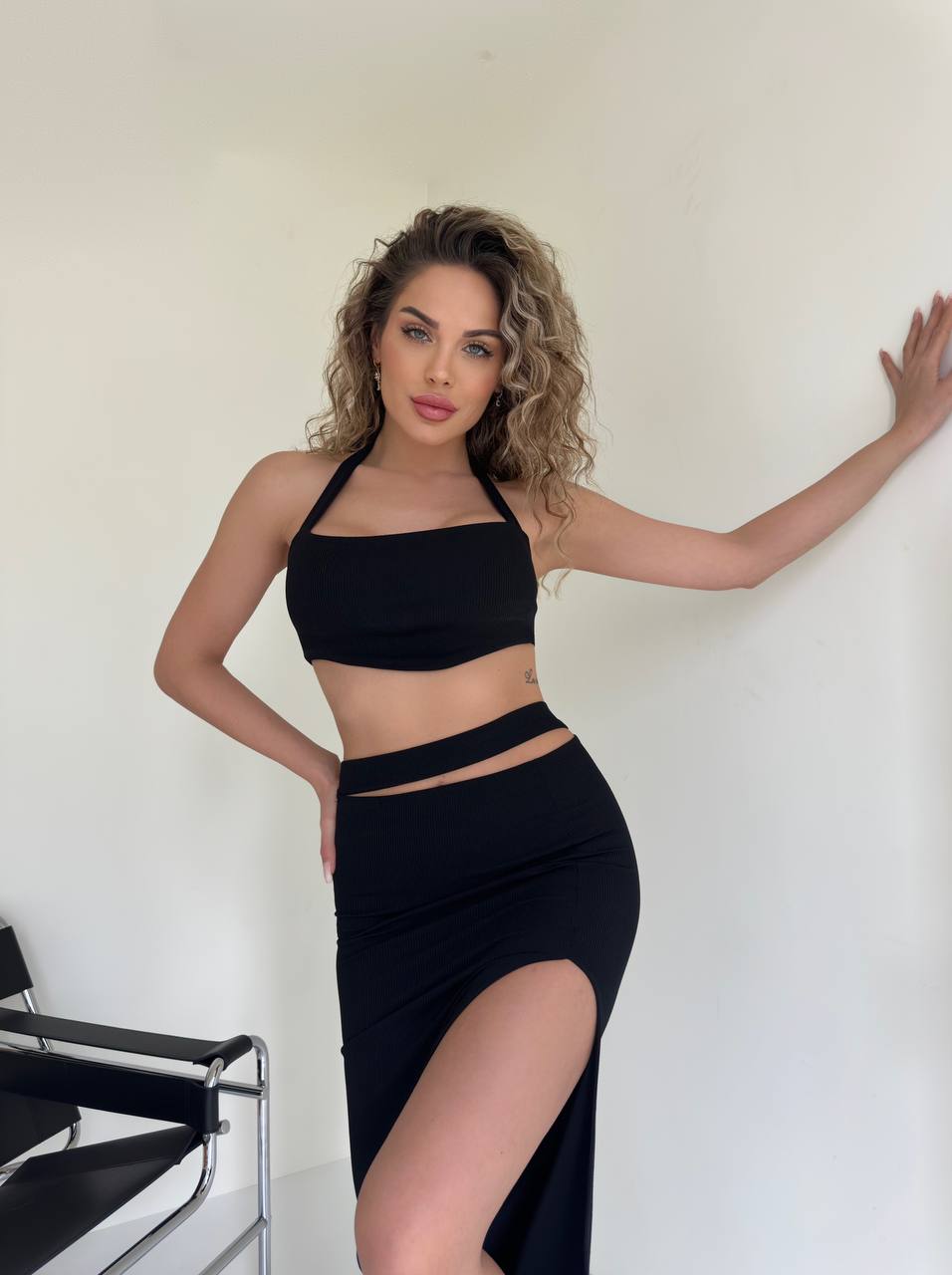 Bold Cut-Out Set