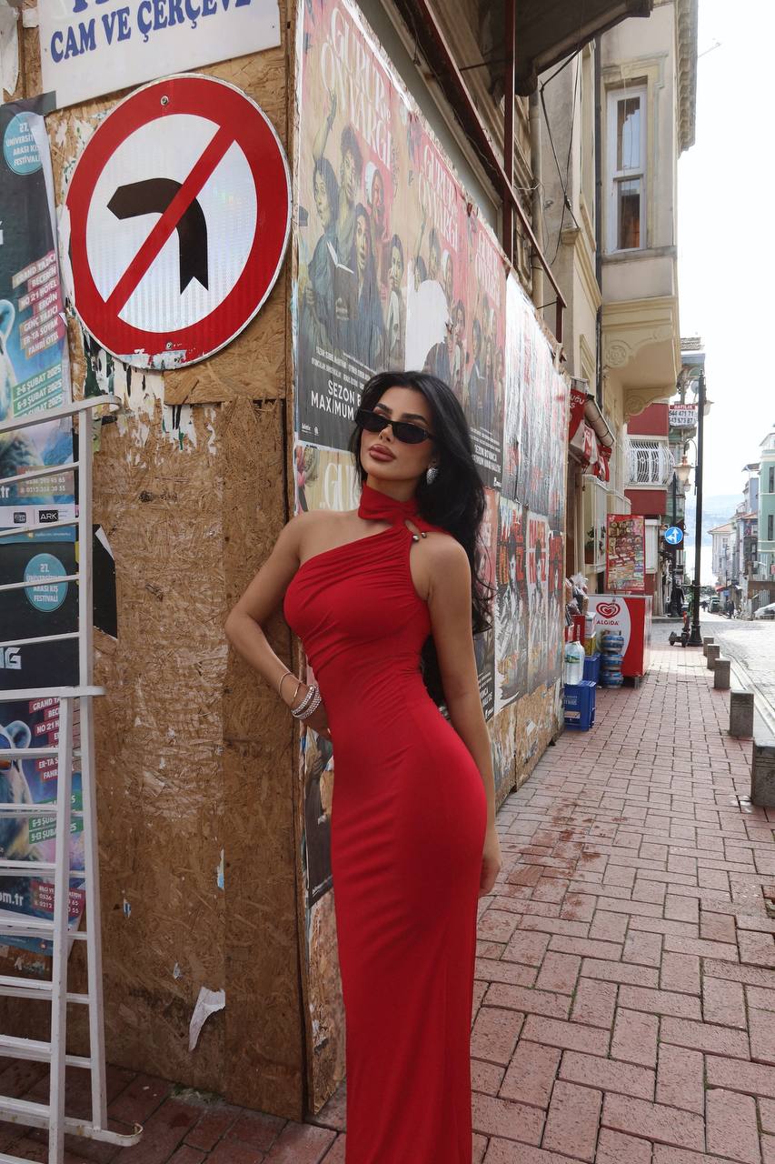 Glam Long Dresses