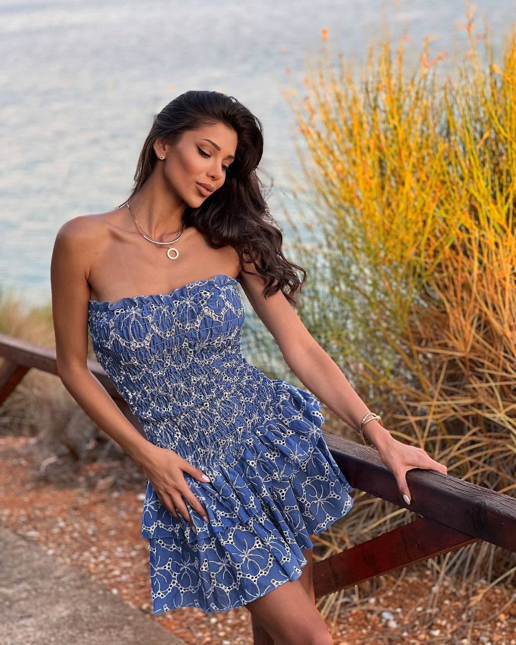 Pure Elegance Short Dress
